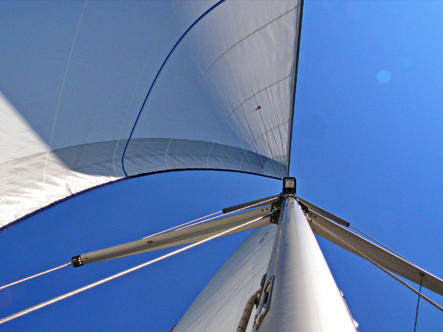 Les étapes pour bien nettoyer et ranger vos voiles après chaque sortie